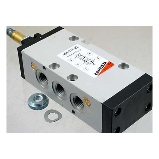 SOLENOID VALVE |
