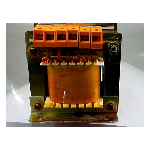 SINGLE-PHASE TRANSFORMER |